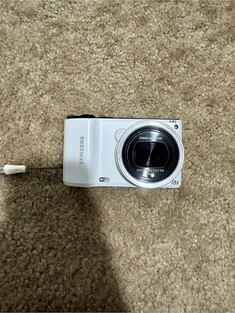 Samsung WB200f Smart Digital Camera 18x Zoom White